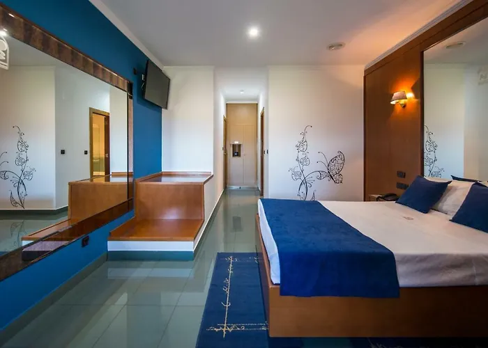 Motel Bracancun Aveleira