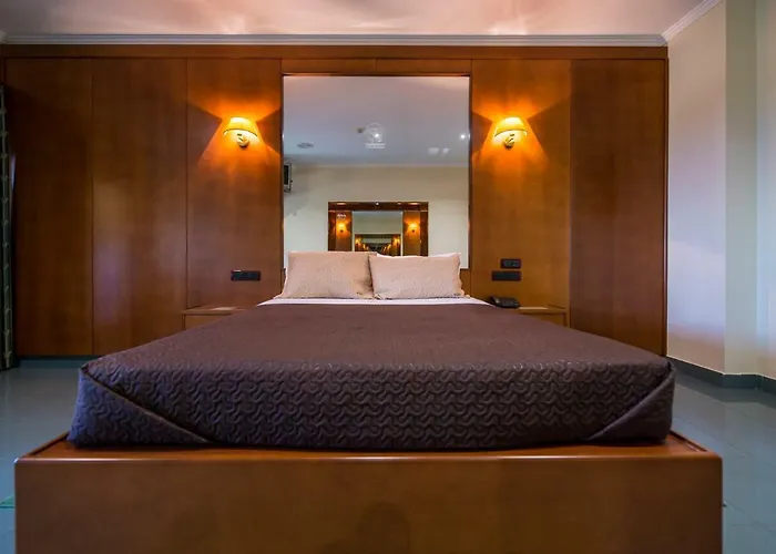 Motel Bracancun Aveleira